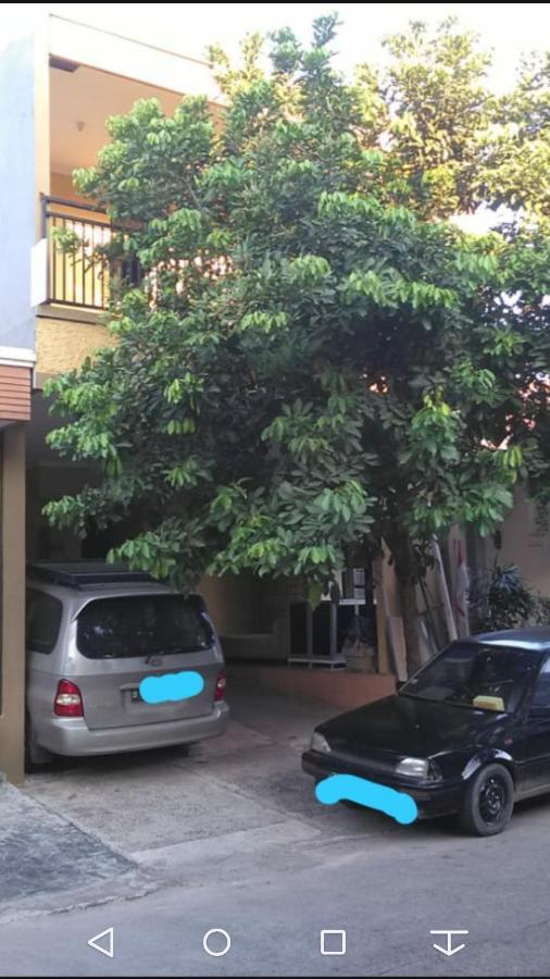 Danyshom Cikarang Exterior photo